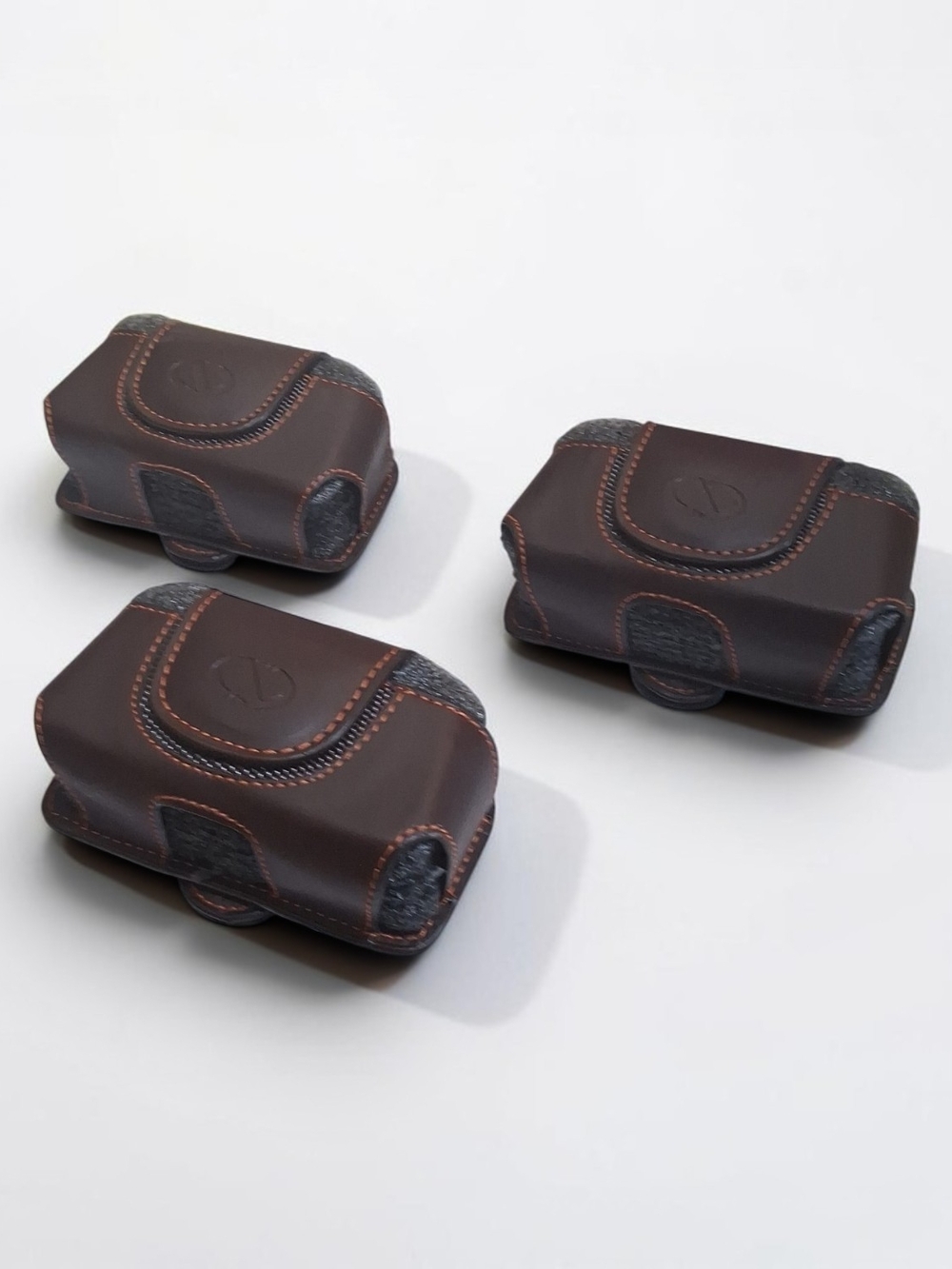 3 PK Naztech Carrying Case / Coffee Brown Small